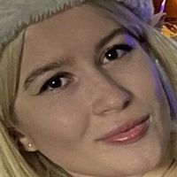 Lerka ASMRka Meztelen