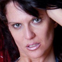 Leslie Culton Meztelen