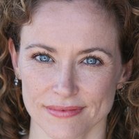 Leslie Hope Meztelen