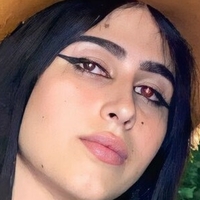Lia Scarlett Meztelen