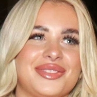 Liberty Poole Meztelen