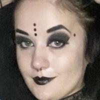 Lilith LaVey Meztelen