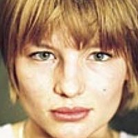 Lilja Löffler Meztelen