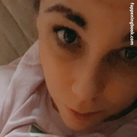 lilpleazer89 Meztelen