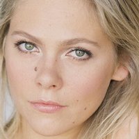 Lily Cowles Meztelen