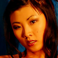 Lily Kwan Meztelen