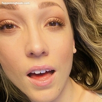 lilylabeau Meztelen