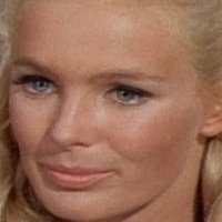 Linda Evans Meztelen