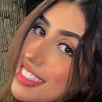 Linda Meztelen