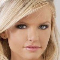 Lindsey Knight Meztelen