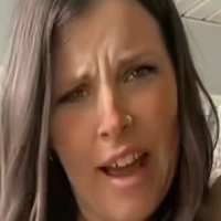 lindzeexxo1 Meztelen