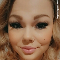 lindzybabez Meztelen
