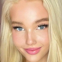 Linsey Donovan Meztelen