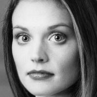 Lisa Brenner Meztelen