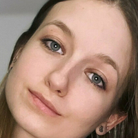Lisa Dere Meztelen