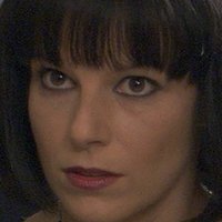 Lisa Enos Meztelen