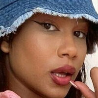 lisa-joulie Meztelen
