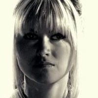 Lisa Marie Newmyer Meztelen