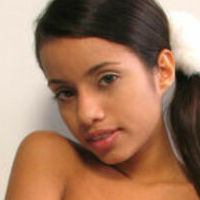 Littlelupe Meztelen