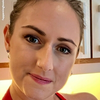 littleshyme Meztelen