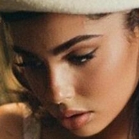 Liya Noga Meztelen