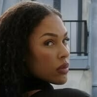 Liz Cambage Meztelen