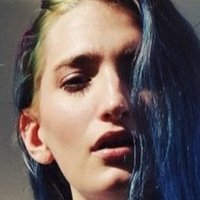 Liz Harvey Meztelen