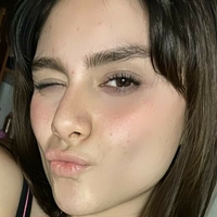 Lizette Meztelen