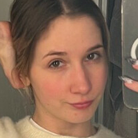 Lizz Elisabeth Meztelen