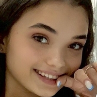 Lola Alphy Meztelen