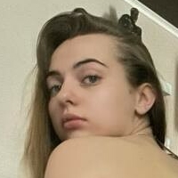 Lola Byrd Meztelen