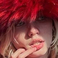 Lola Clark Meztelen