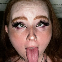 Longtonguebitch Meztelen