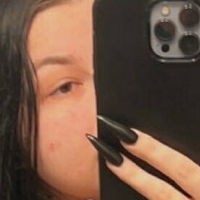 lookatdatgurl Meztelen