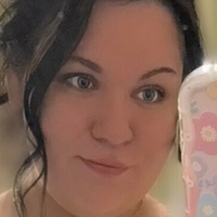 loralee Meztelen