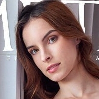 Loren Sun Meztelen