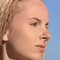 Louisa Paskert Meztelen