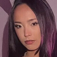 lovenessuh Meztelen