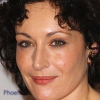 Lucy Cohu Meztelen