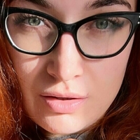 lucy-rose93 Meztelen