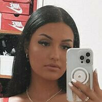 Lucy Wallace Meztelen