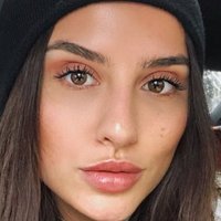Lucy Watson Meztelen