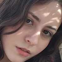 Lufelixya Meztelen