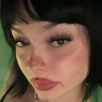 Luvsren Meztelen