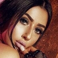 luxeparisvip Meztelen