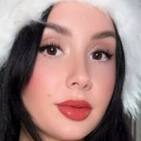 Lyndi Meztelen