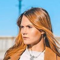 Lynn Petertonkoker Meztelen