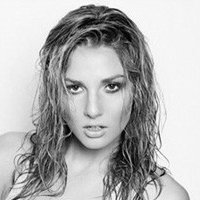 Mackenzie Thoma Meztelen