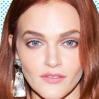 Madeline Brewer Meztelen