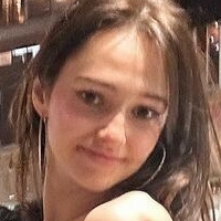 Madeline Budd Meztelen